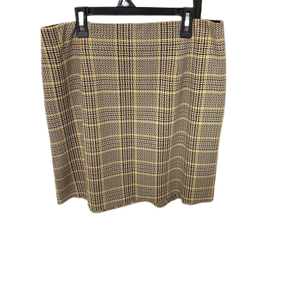 Cabi Houndstooth Skirt With Pockets Size M - image 3